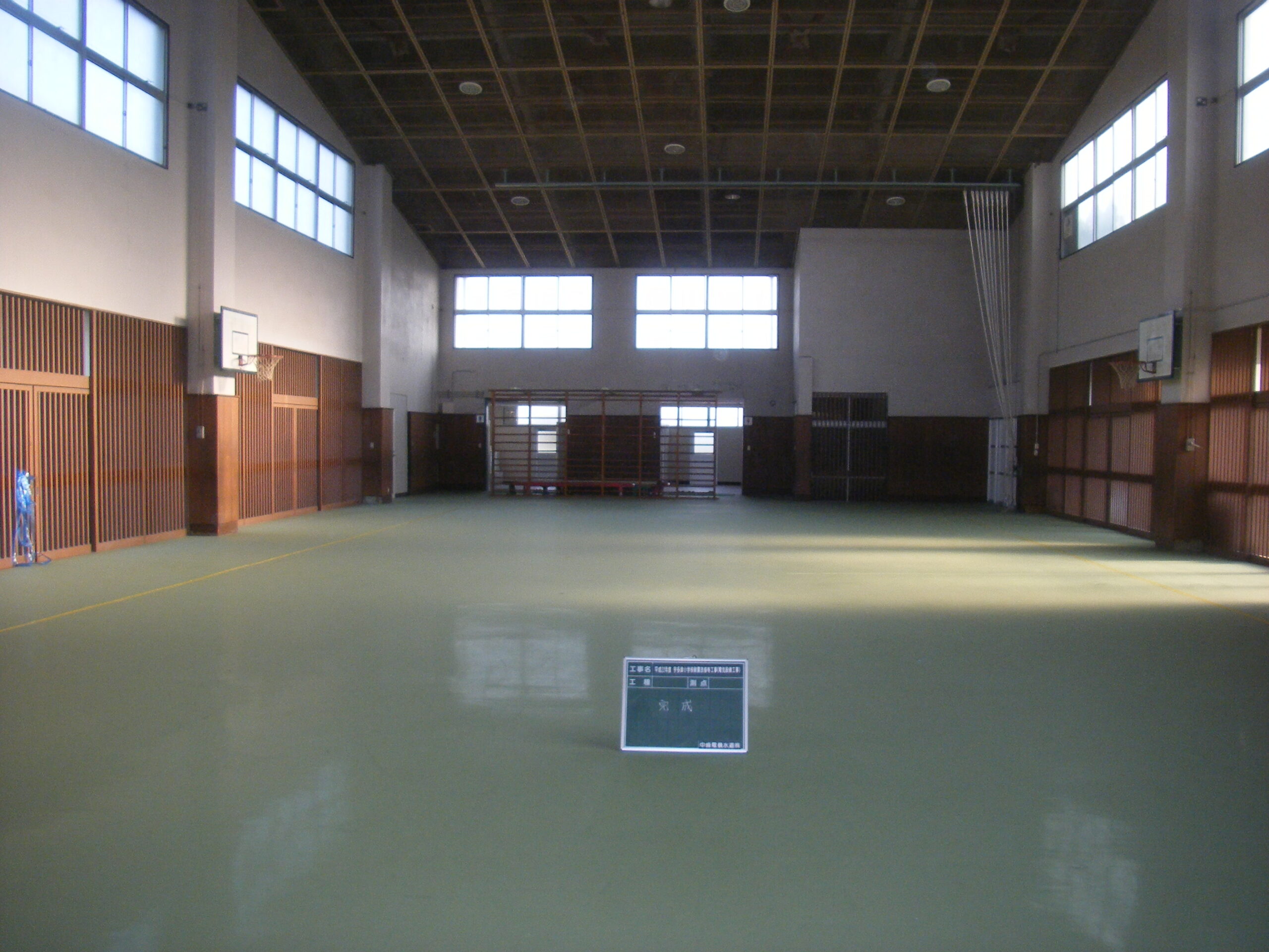 平成22年度　宇多津小学校耐震改修等工事（電気設備工事）