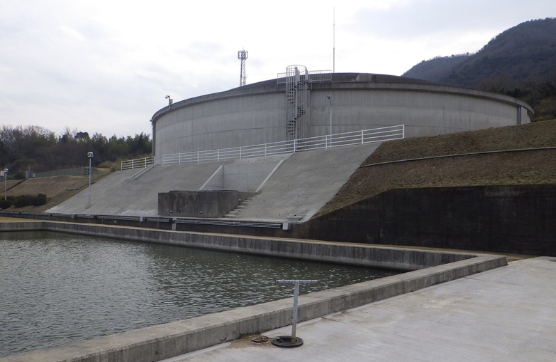 鴨川浄水場PC第2配水池配水管耐震補強工事